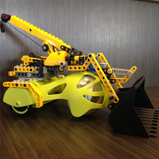 Sphero Lego Chariot Creation